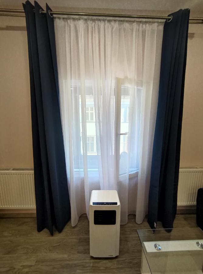 Lovely Apartment In The Heart Of The City Timisoara Bagian luar foto